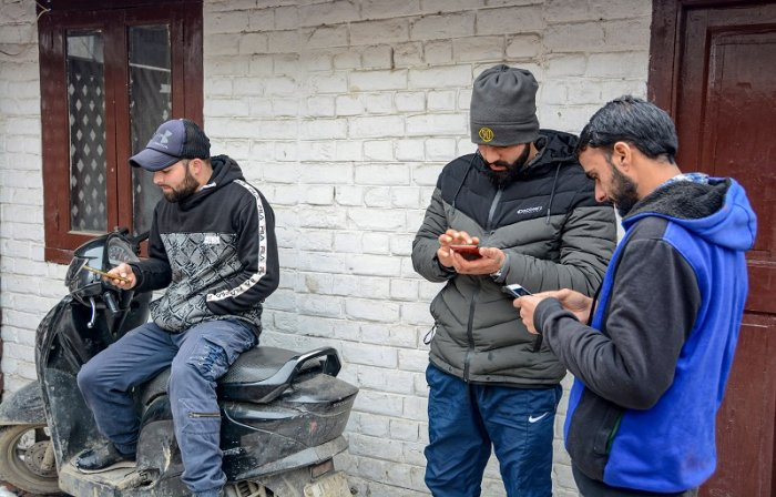 4G mobile Internet services being restored in entire J&K