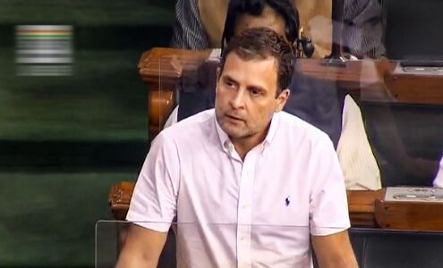 Rahul attacks Centre over LPG price hike