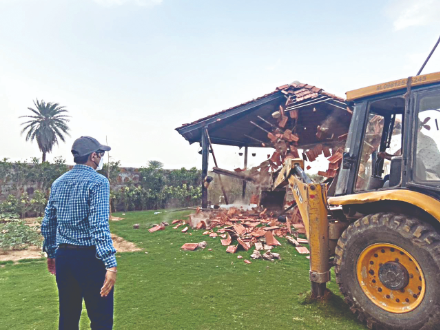 Khori village stares at demolition, activists ask what of farmhouses