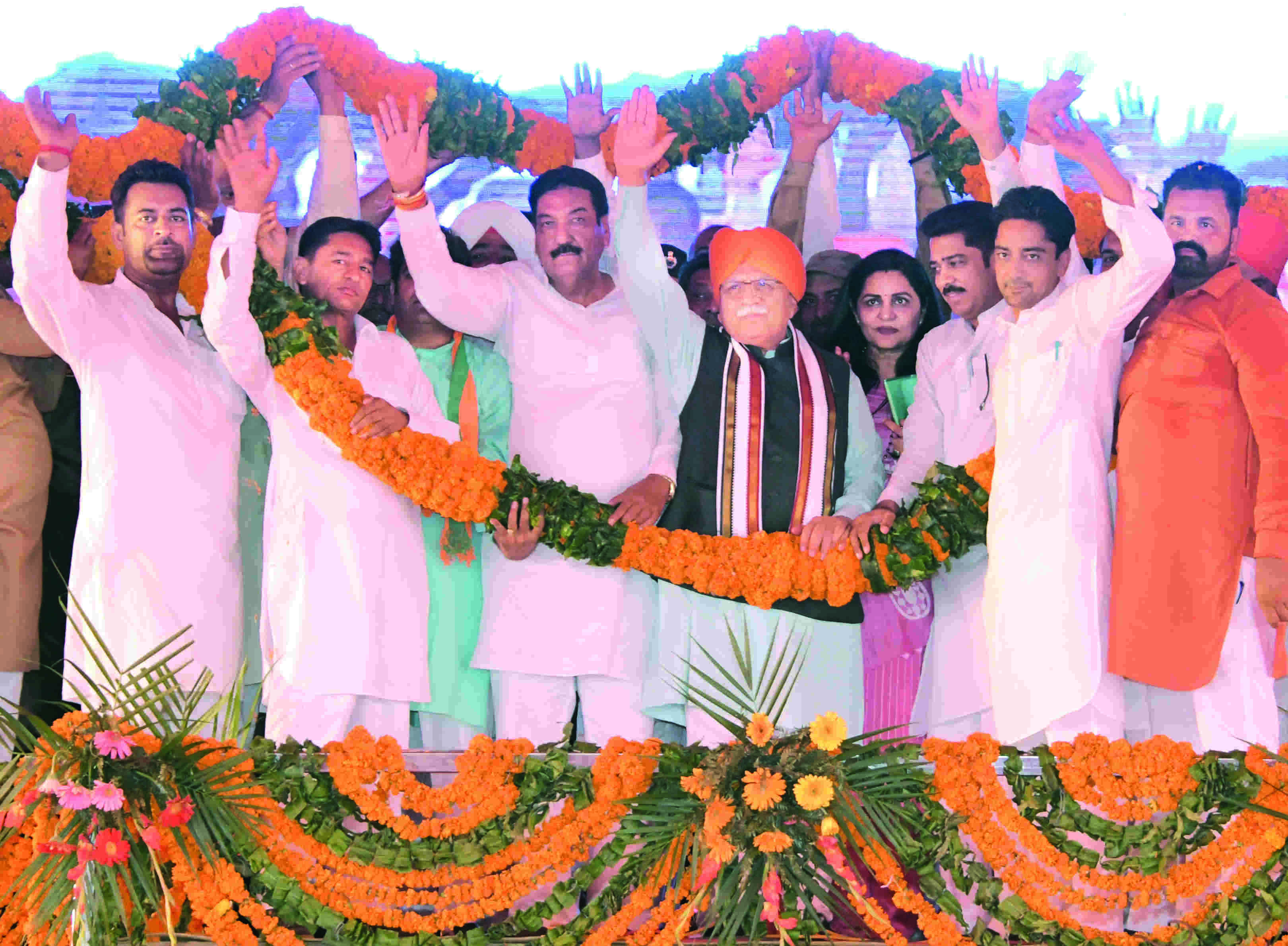 Khattar announces Rs 575 cr development bonanza in Sirsa dist