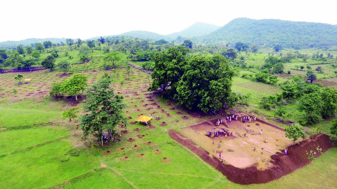 Matir Sristi scheme benefits over 35K farmers in 6 districts