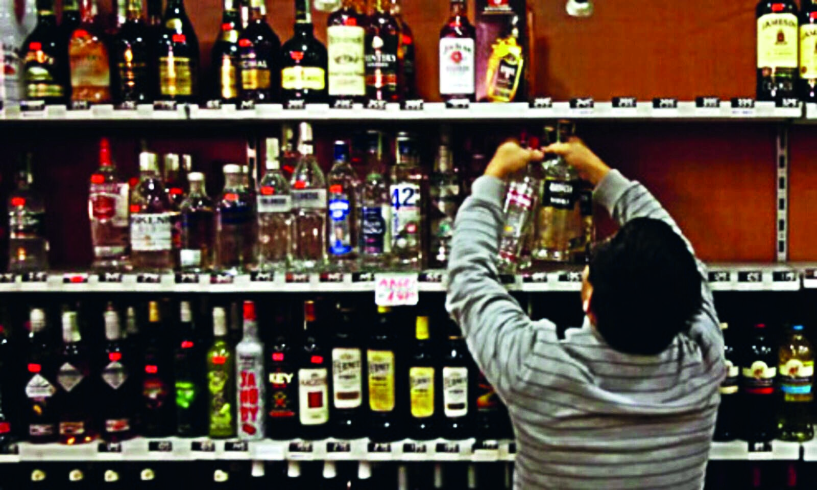 ‘Liquor sales generate revenue of over Rs 600 cr in Puja’