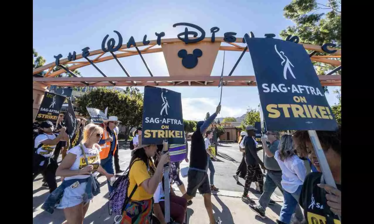 SAG-AFTRA’s negotiating committee to convene soon for final offer