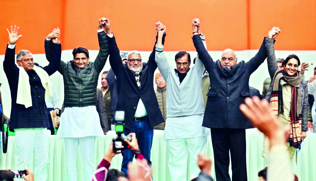 Prominent Haryana leaders join Congress