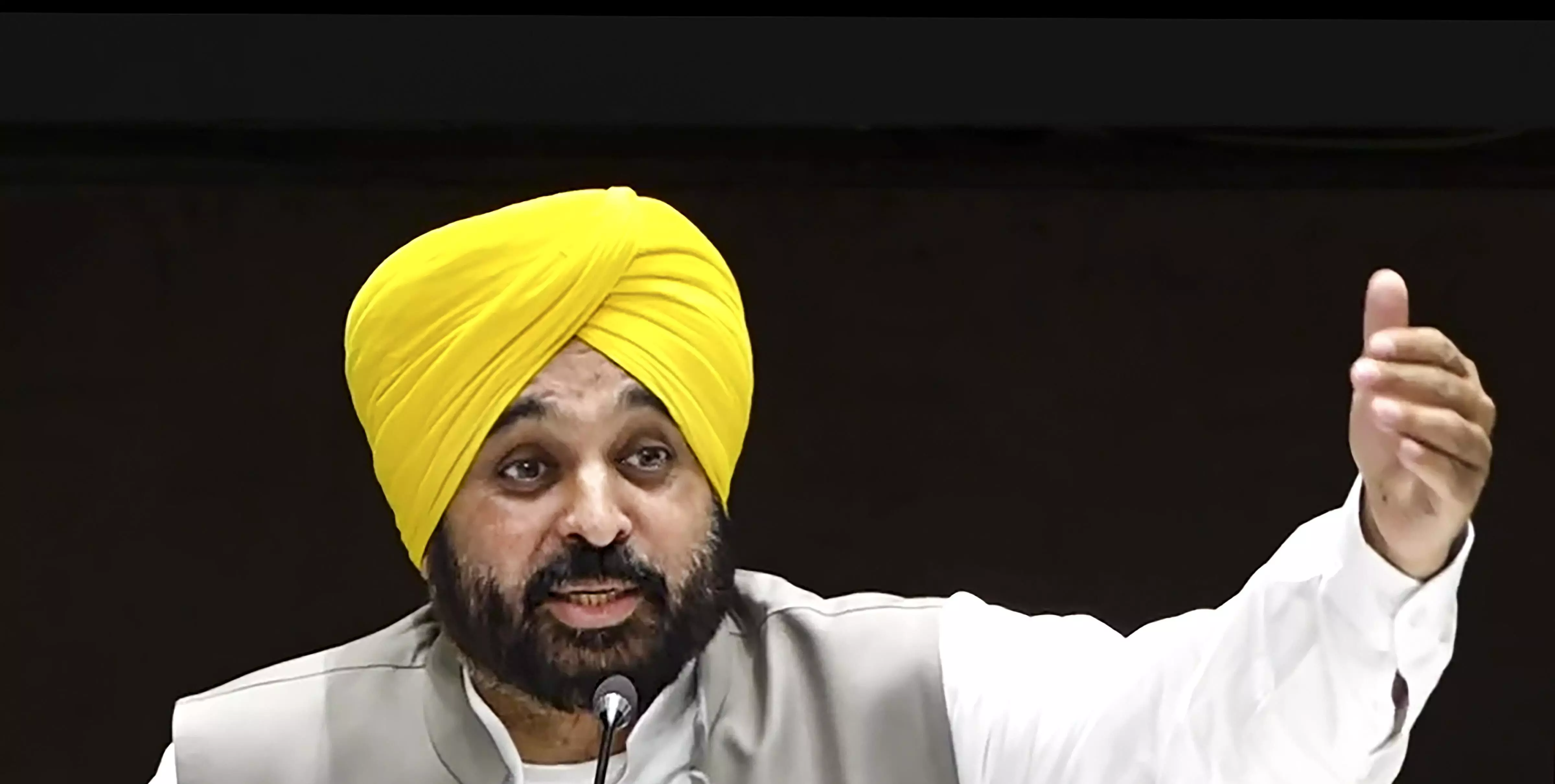 Cops involved in drug trade will be dismissed, smugglers property attached, says Punjab CM