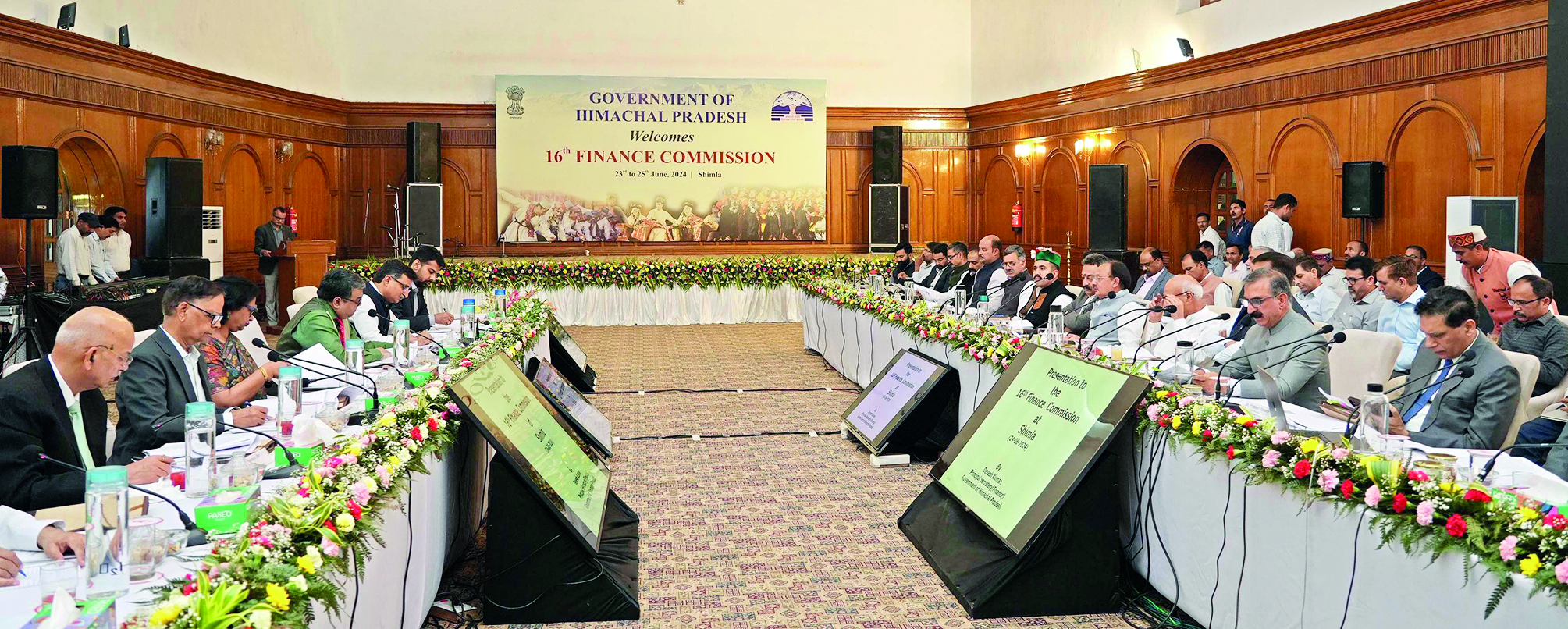 CM urges Finance Commission to recommend liberal financial assistance to Himachal Pradesh