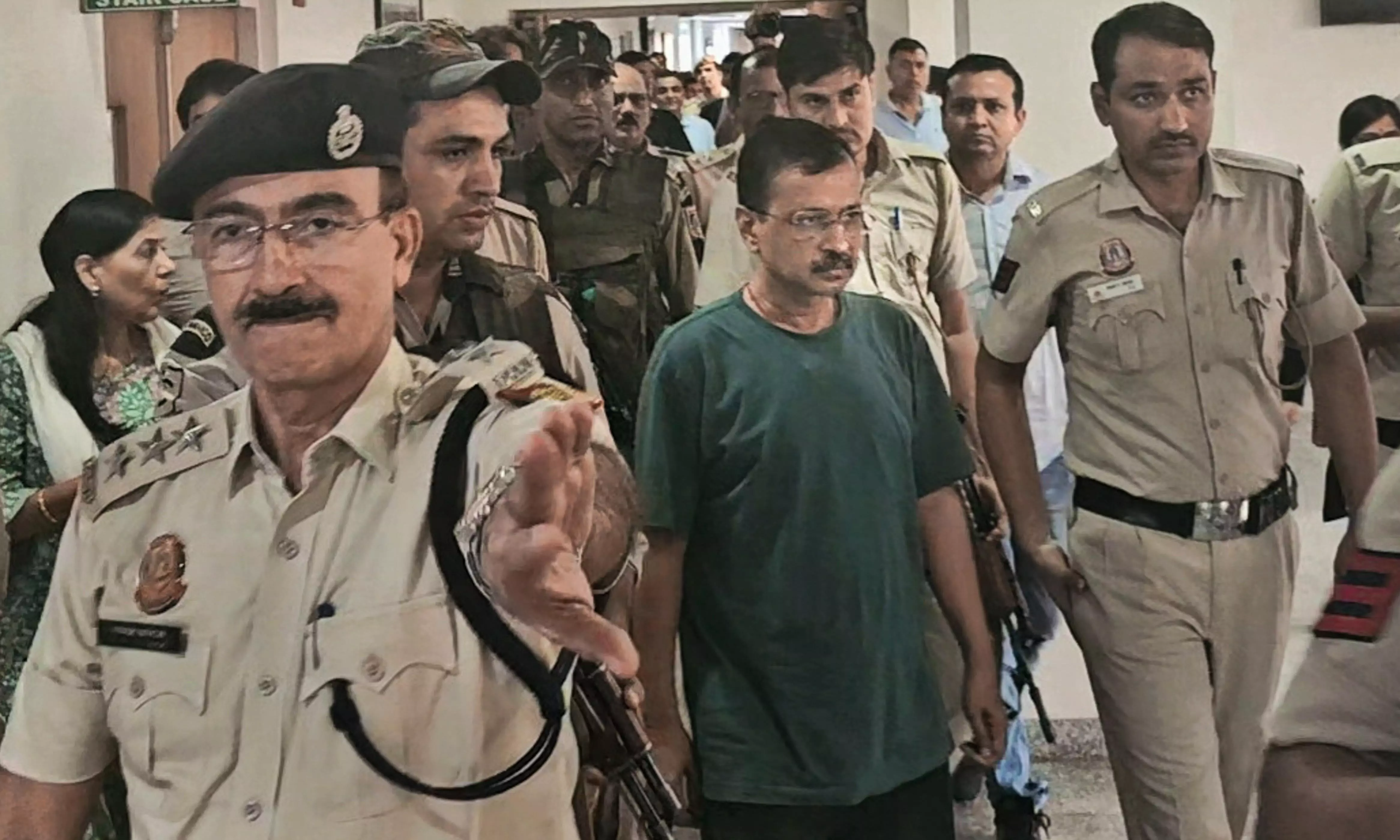 CBI arrests Delhi CM Arvind Kejriwal, he withdraws SC bail plea