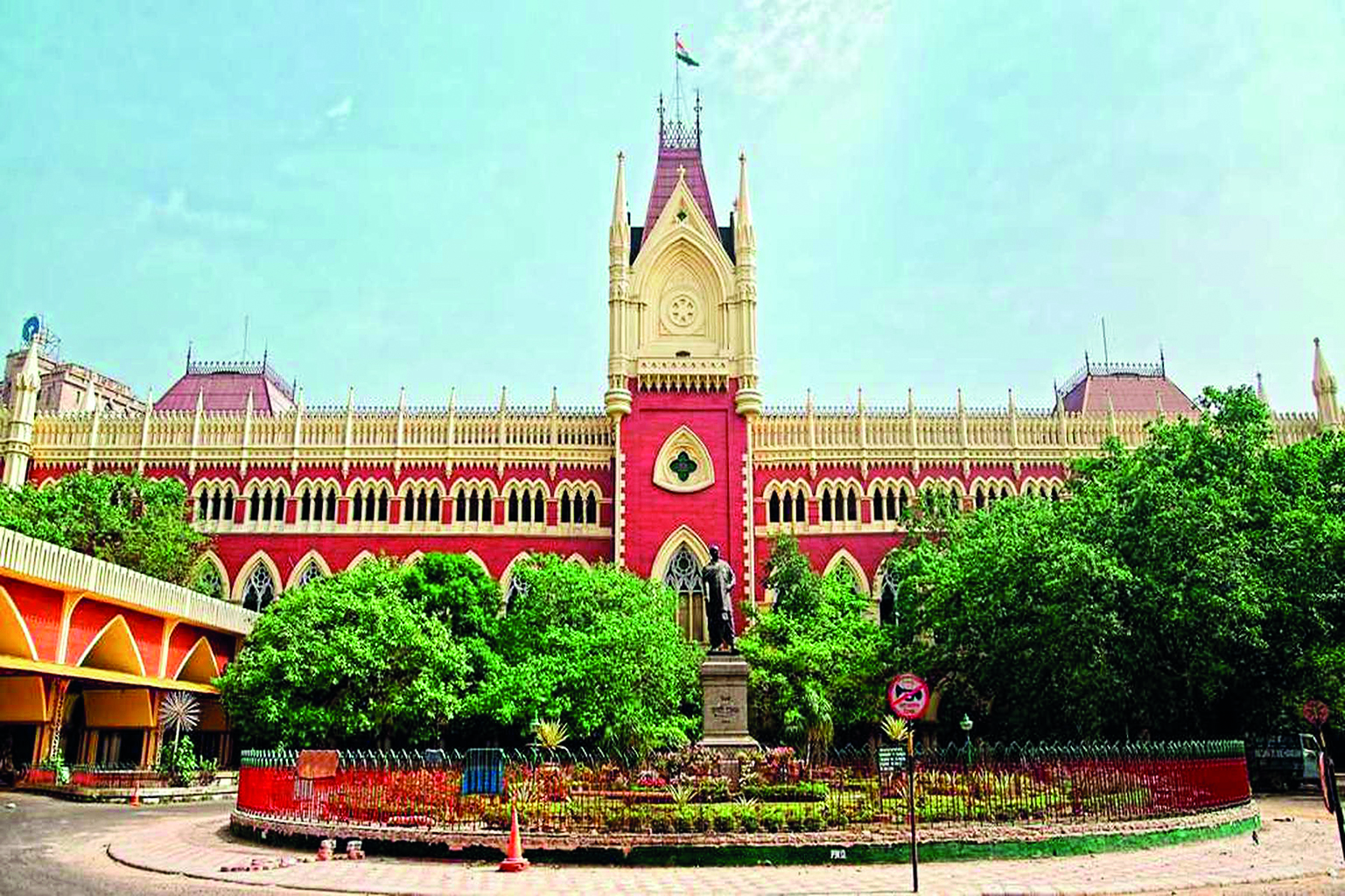 HC directs police to submit case diaries against Suvendu