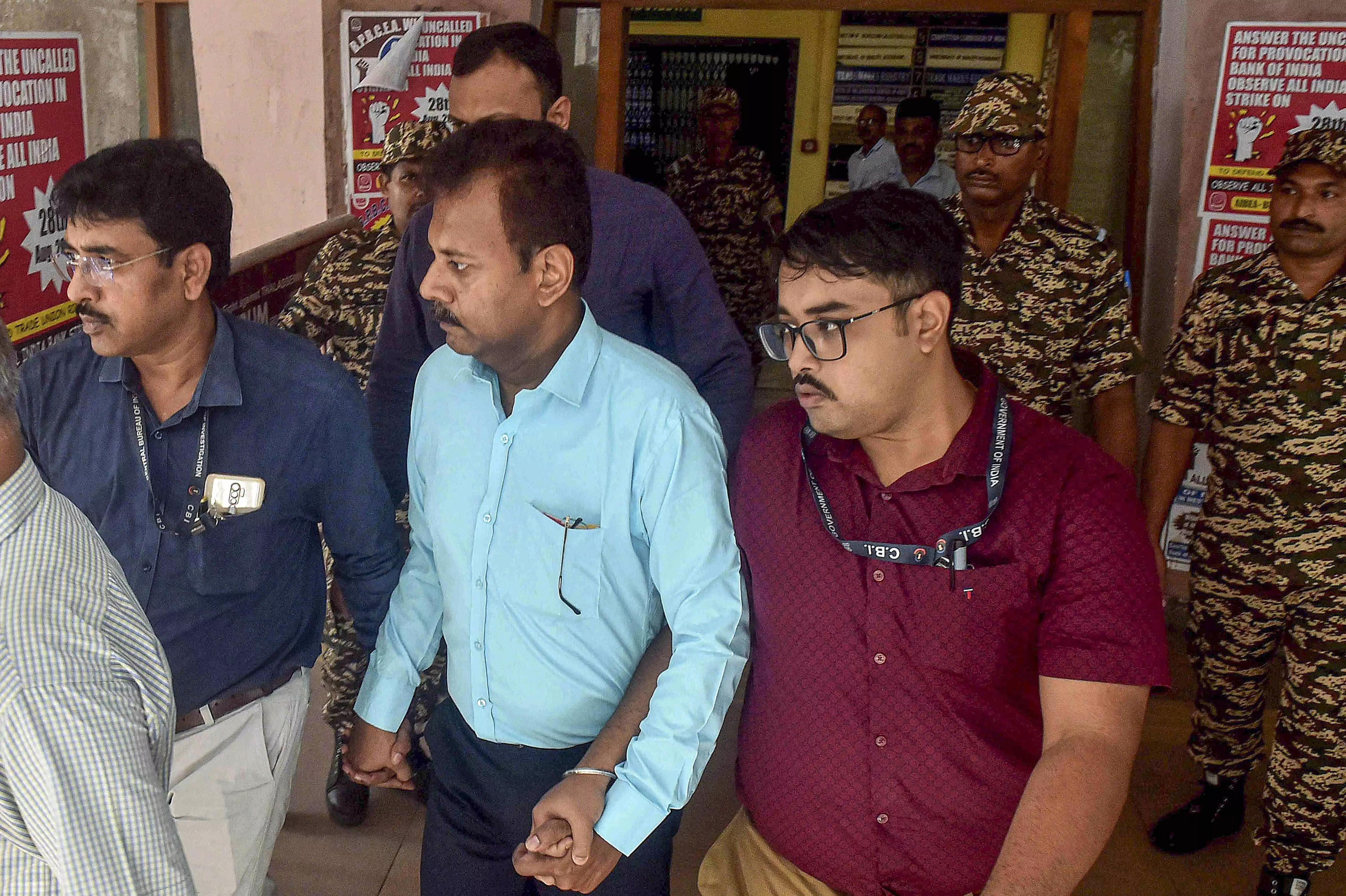 Sandip Ghosh and Tala PS O.C Abhijit Mondal arrested by CBI in RG Kar rape & murder case