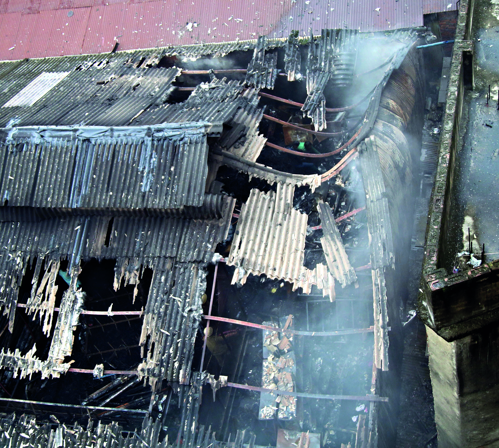 Topsia fire: 7 engines pressed into action, none injured