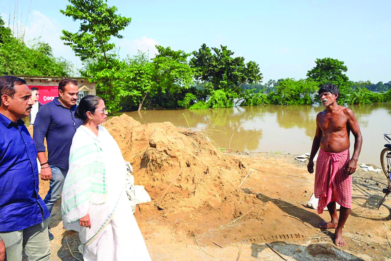 Floods in parts of Bengal  ‘man-made’ crisis: Mamata