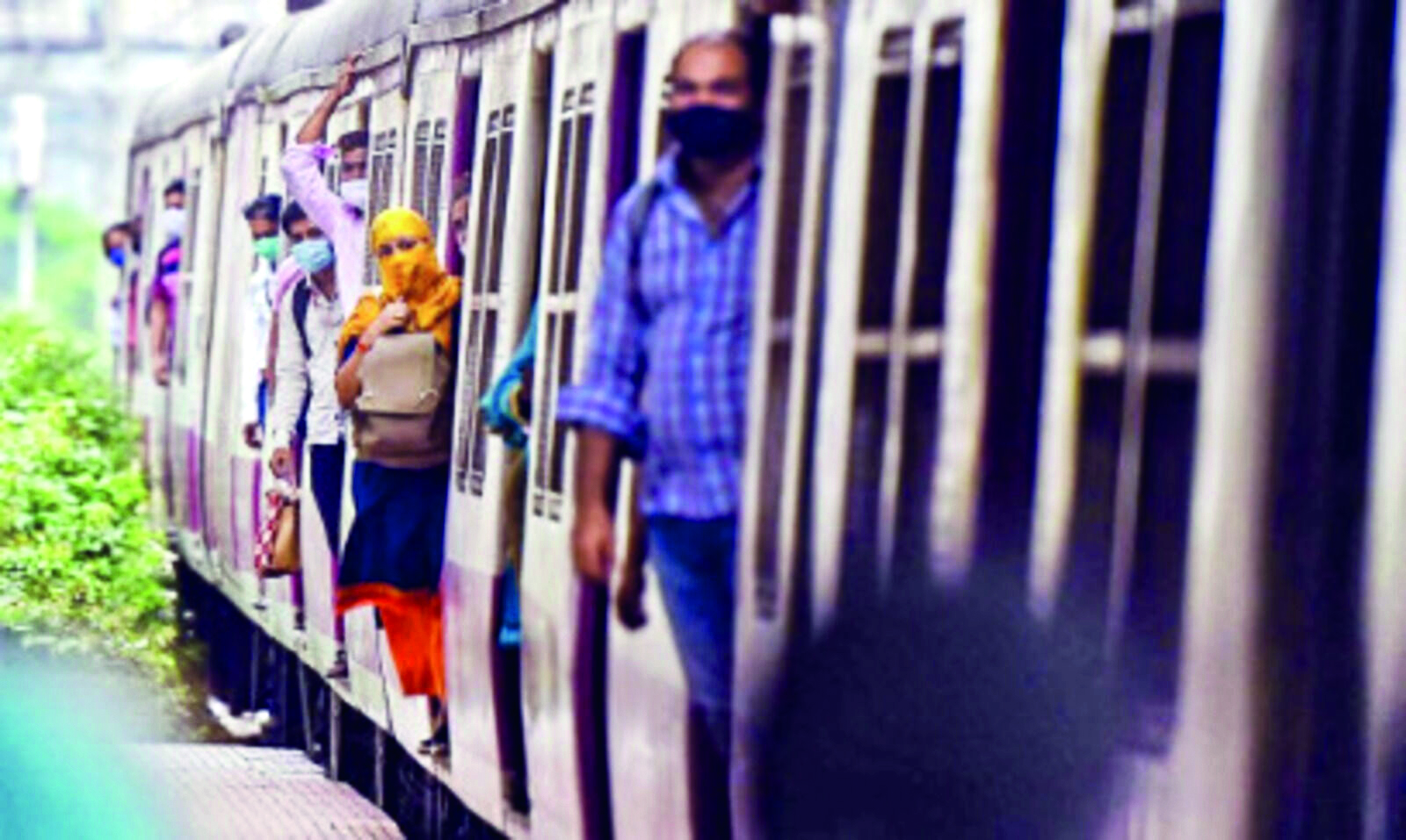 Howrah & Sealdah Division: ER to run special local trains during Puja