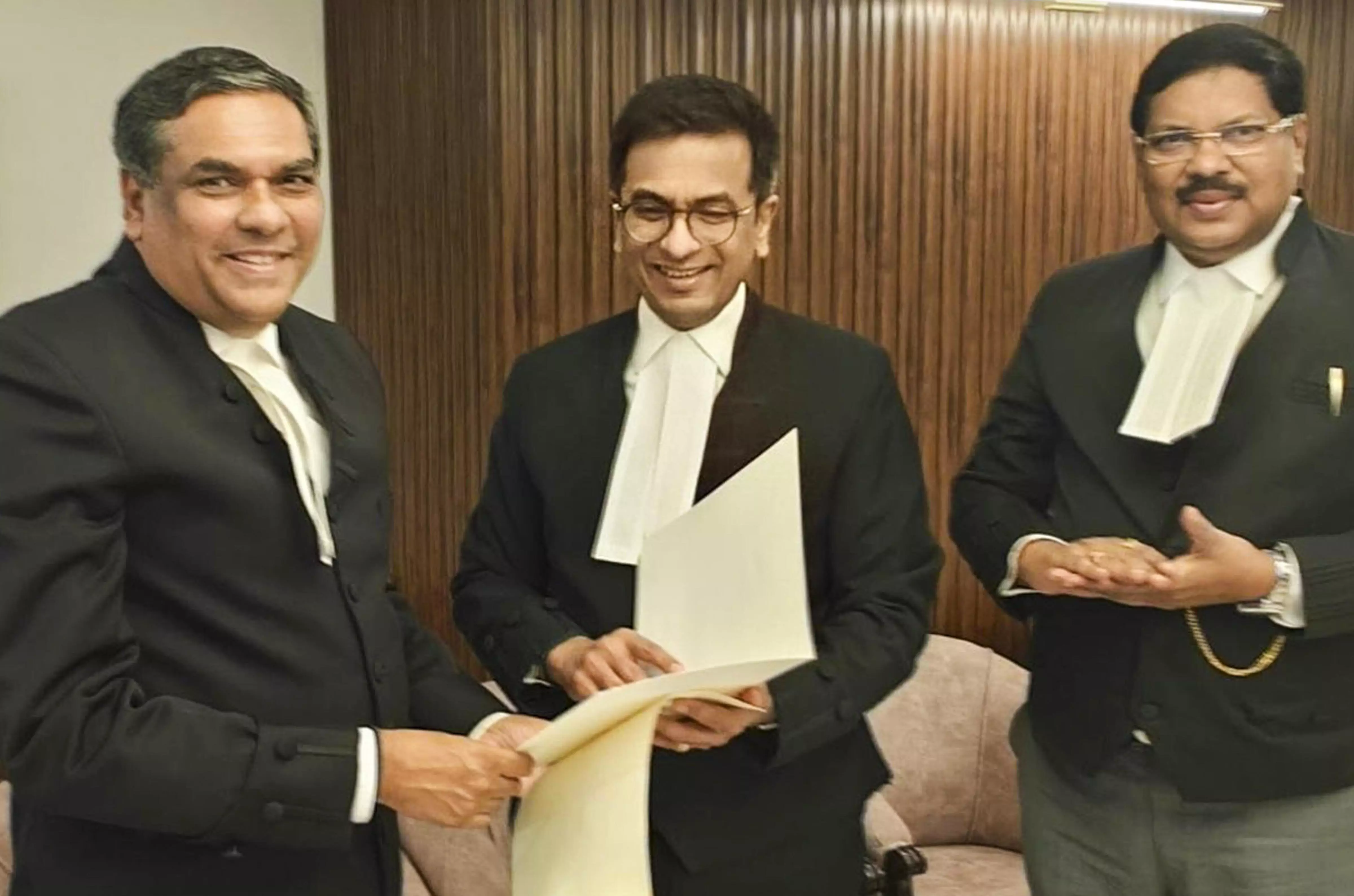 CJI Chandrachud recommends Justice Sanjiv Khannas name as his successor