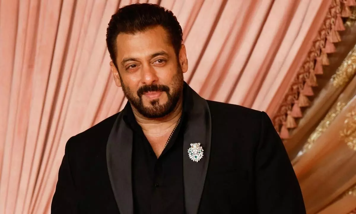 Salman Khan alludes to recent events on ‘Bigg Boss 18’