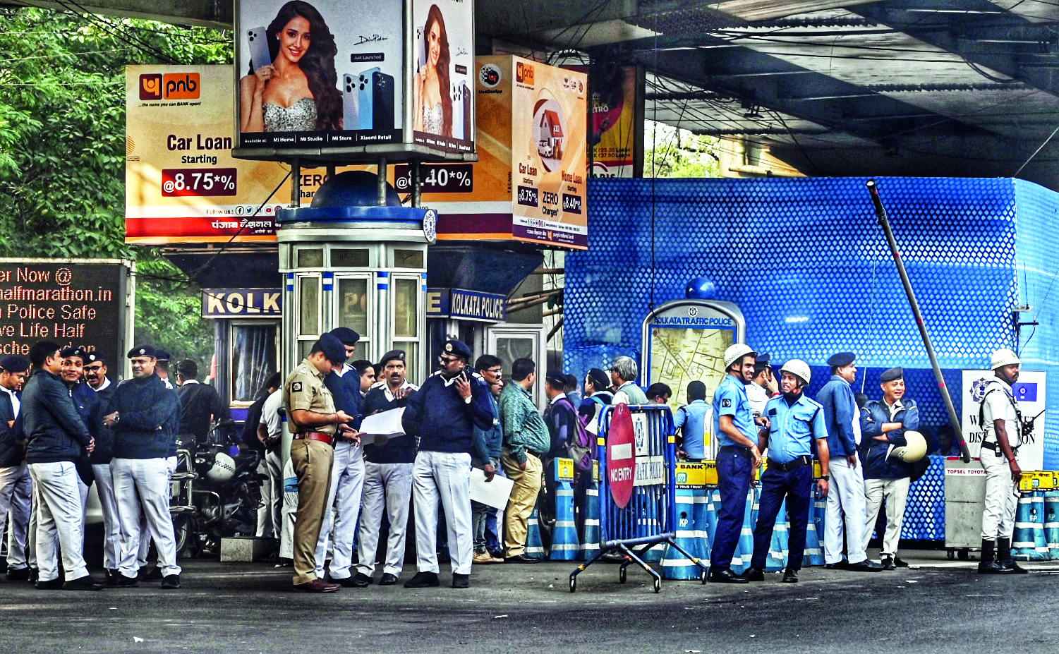 Kolkata Police arrests 601 persons till Friday morning