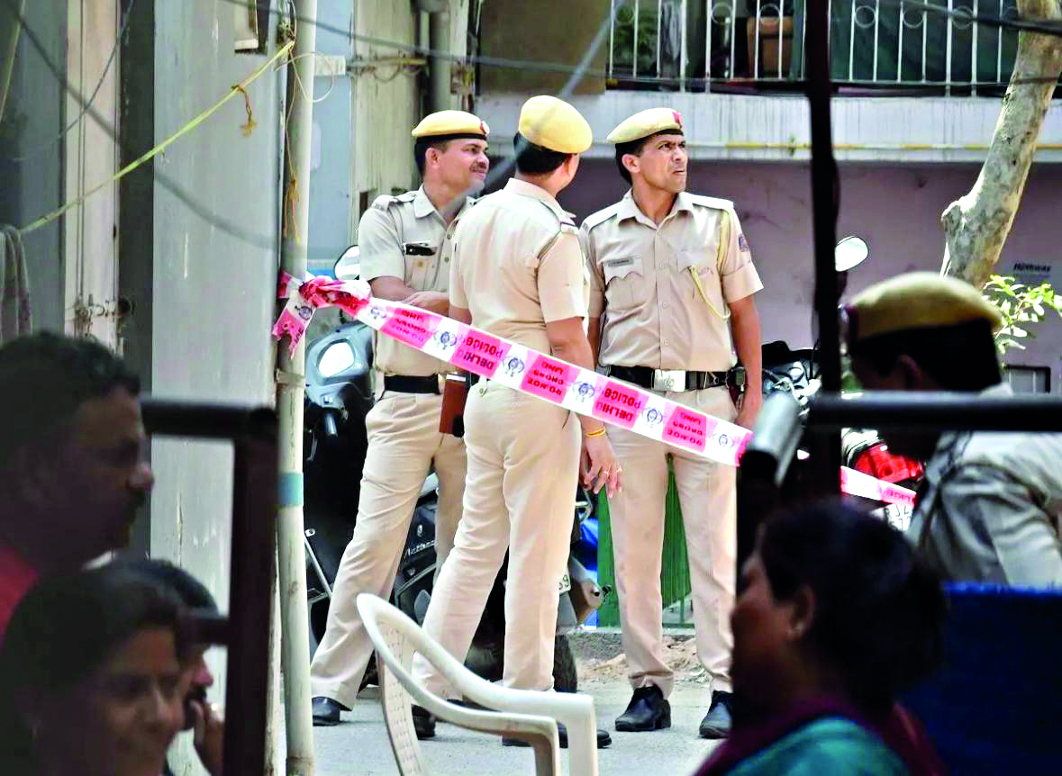 Two shot dead on Diwali night; minor apprehended