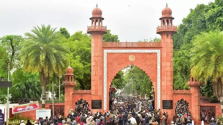 AMU students storm VC office, demand union election