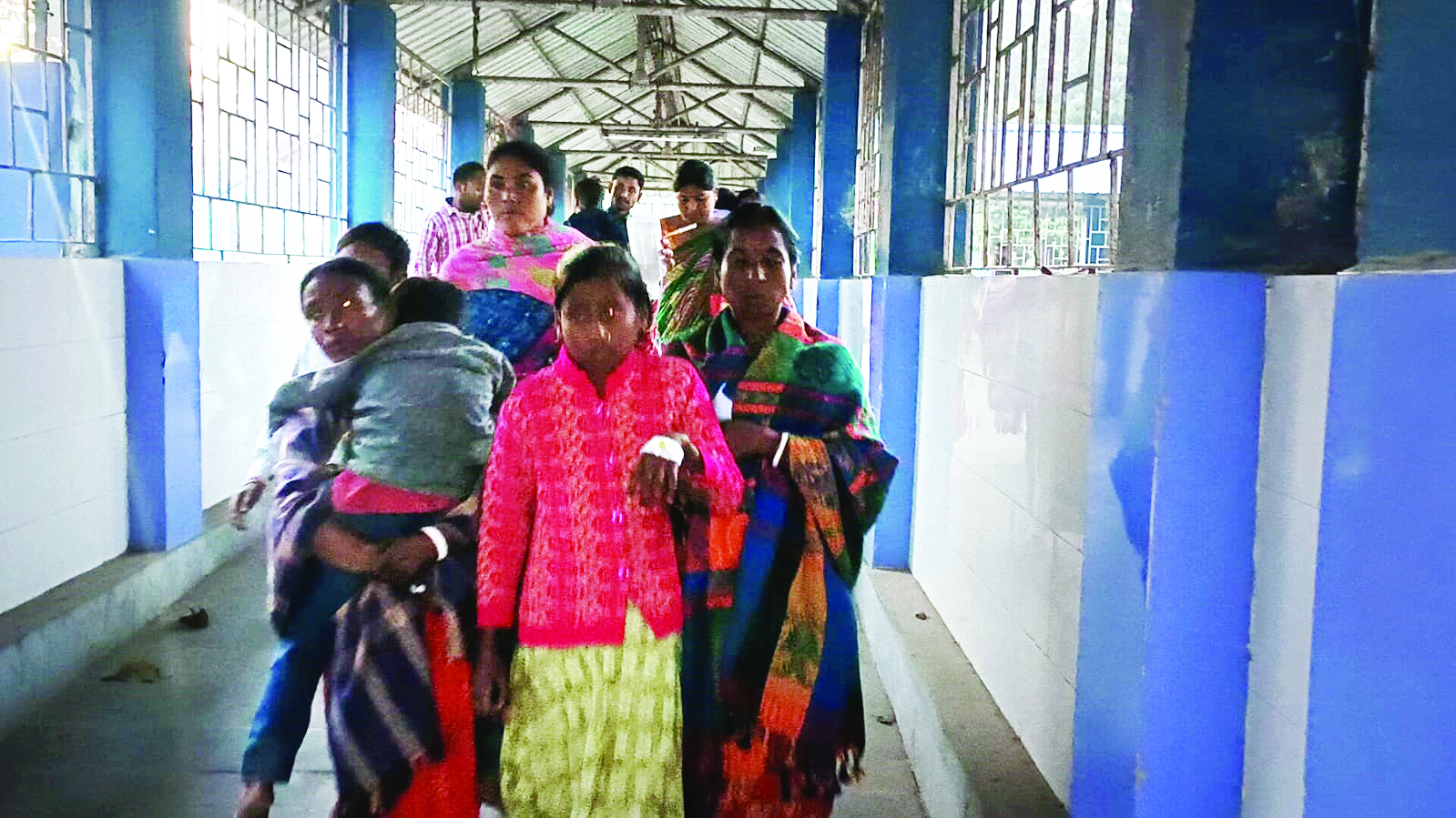 N Dinajpur: 20 kids hospitalised after consuming poisonous fruits