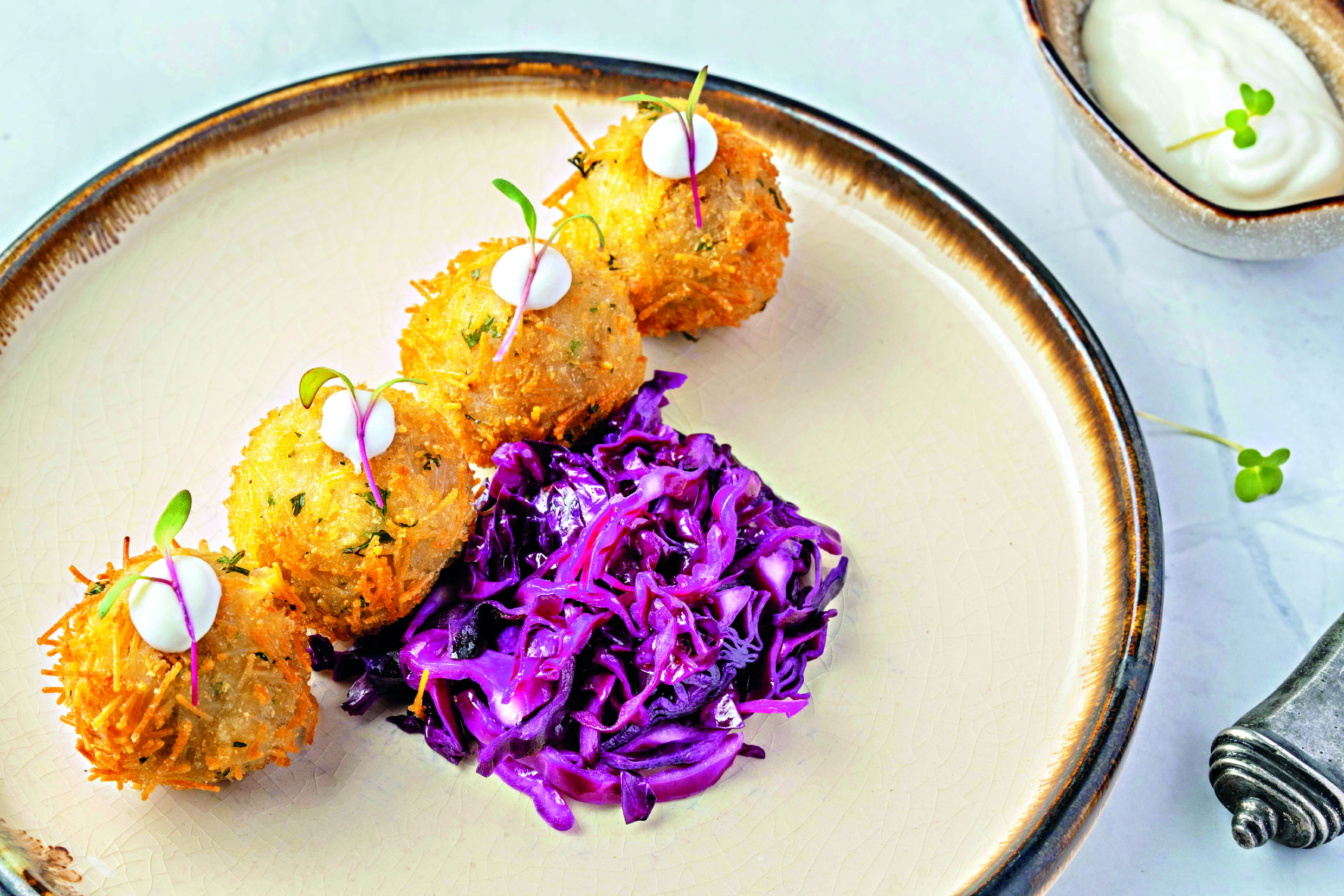 Pulled lamb dumpling with braised Radicho