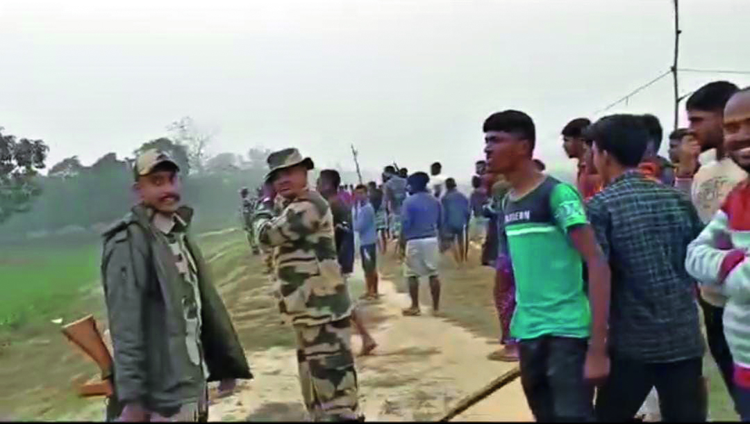 Stand-off between BSF and BGB over border fencing