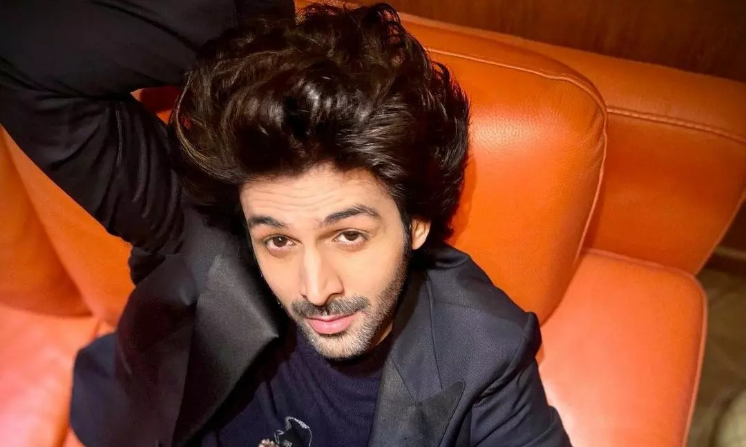 Why does Kartik Aaryan have a ‘love-hate relationship’ with Karan Johar?