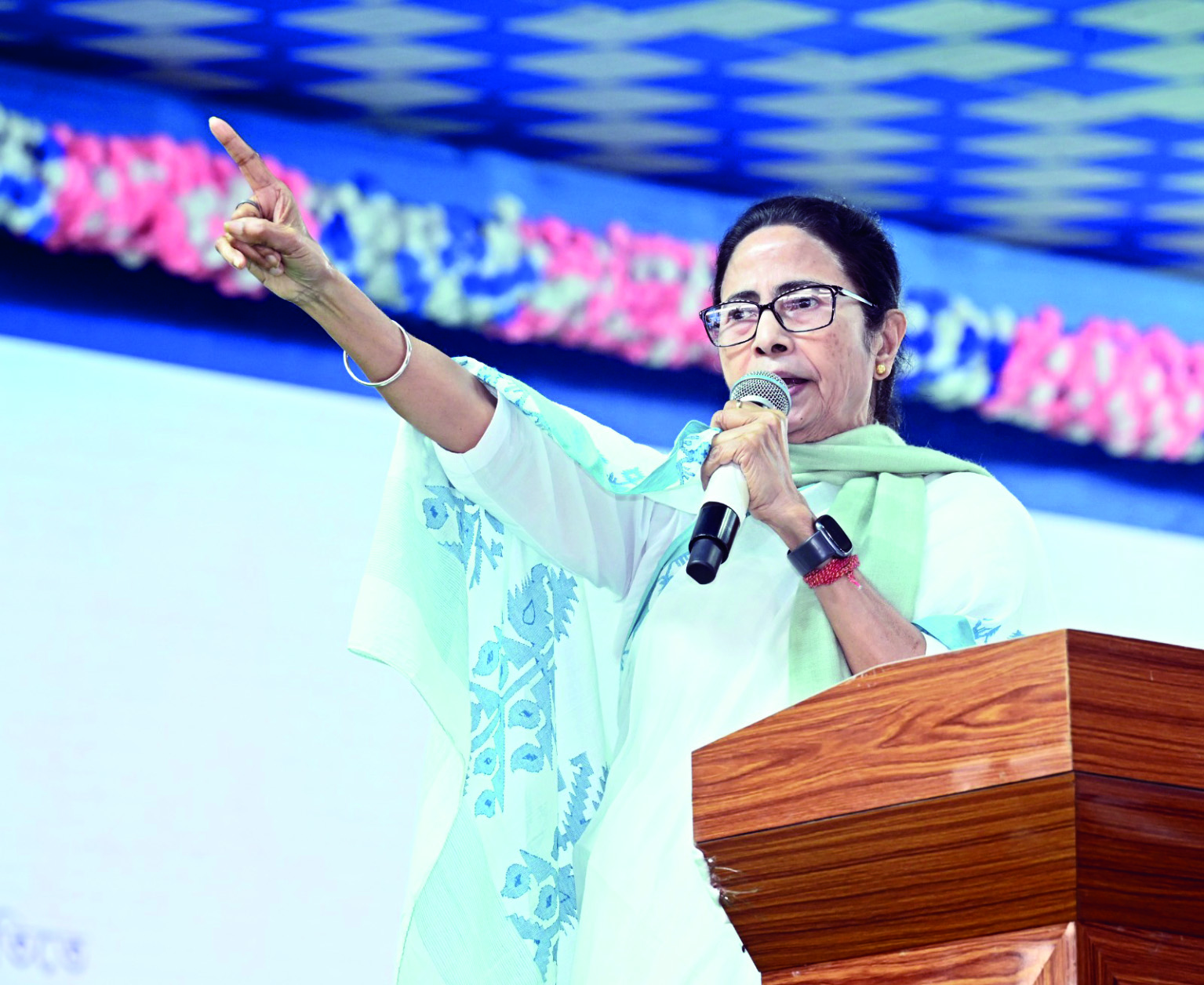 Refrain from altercation   at the border: Mamata