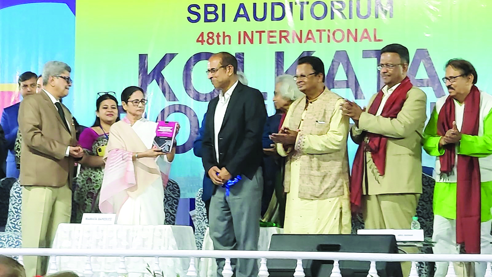 States facing challenges to manage debt burden: Ex-Chief Secy in new book