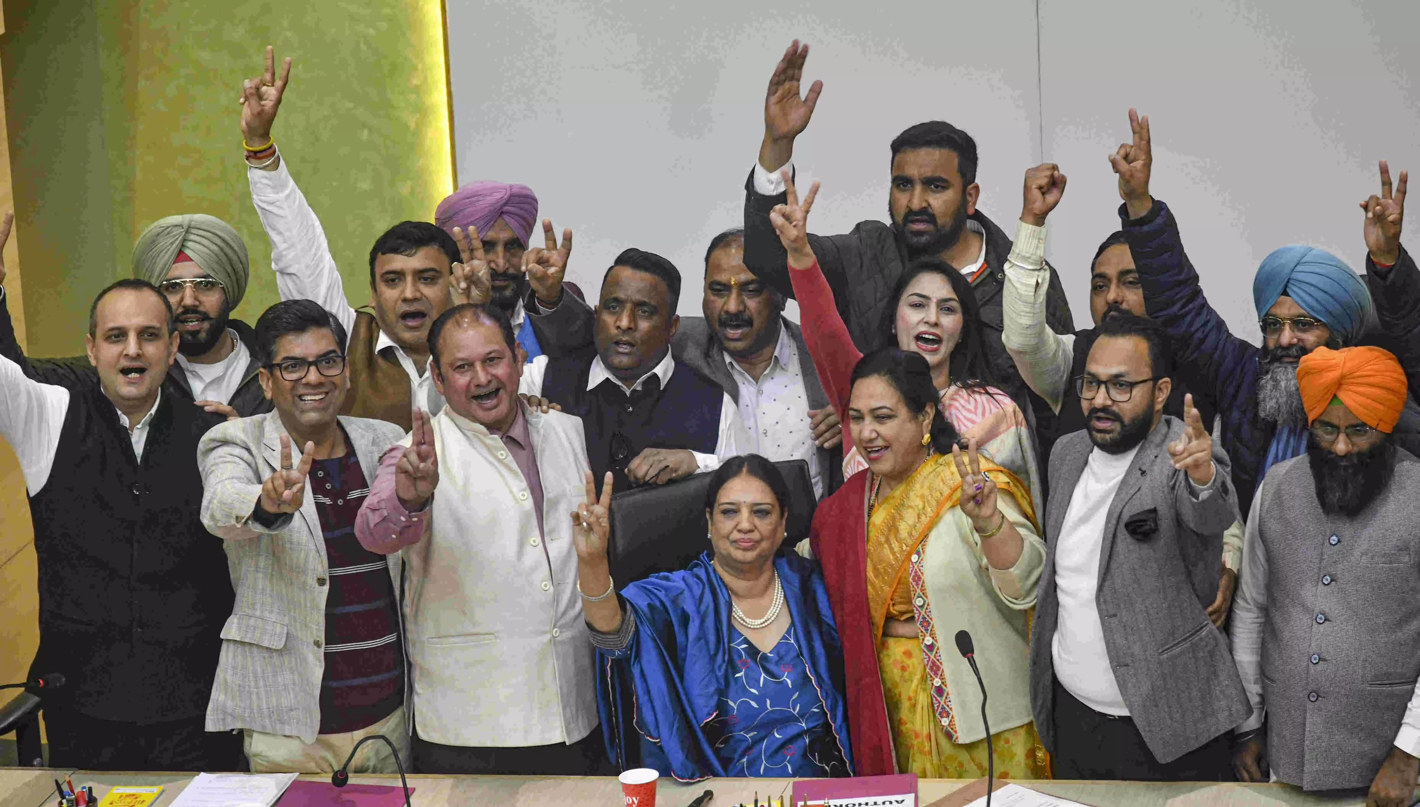 Chandigarh mayoral polls: BJPs Harpreet Kaur Babla scores narrow victory