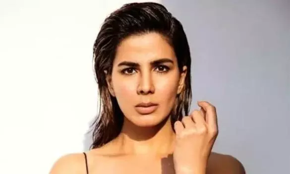 Kirti Kulhari sees OTT moving toward a box office-like model