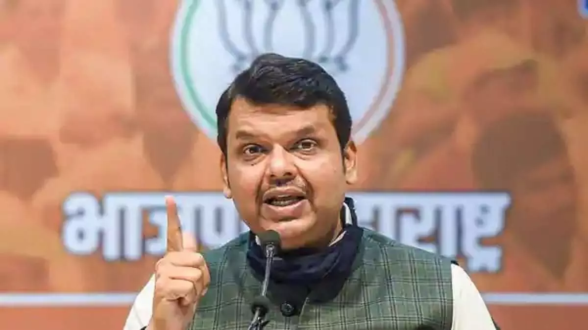 MLA meets Fadnavis to discuss rehabilitation of people affected by demolition in Palghar