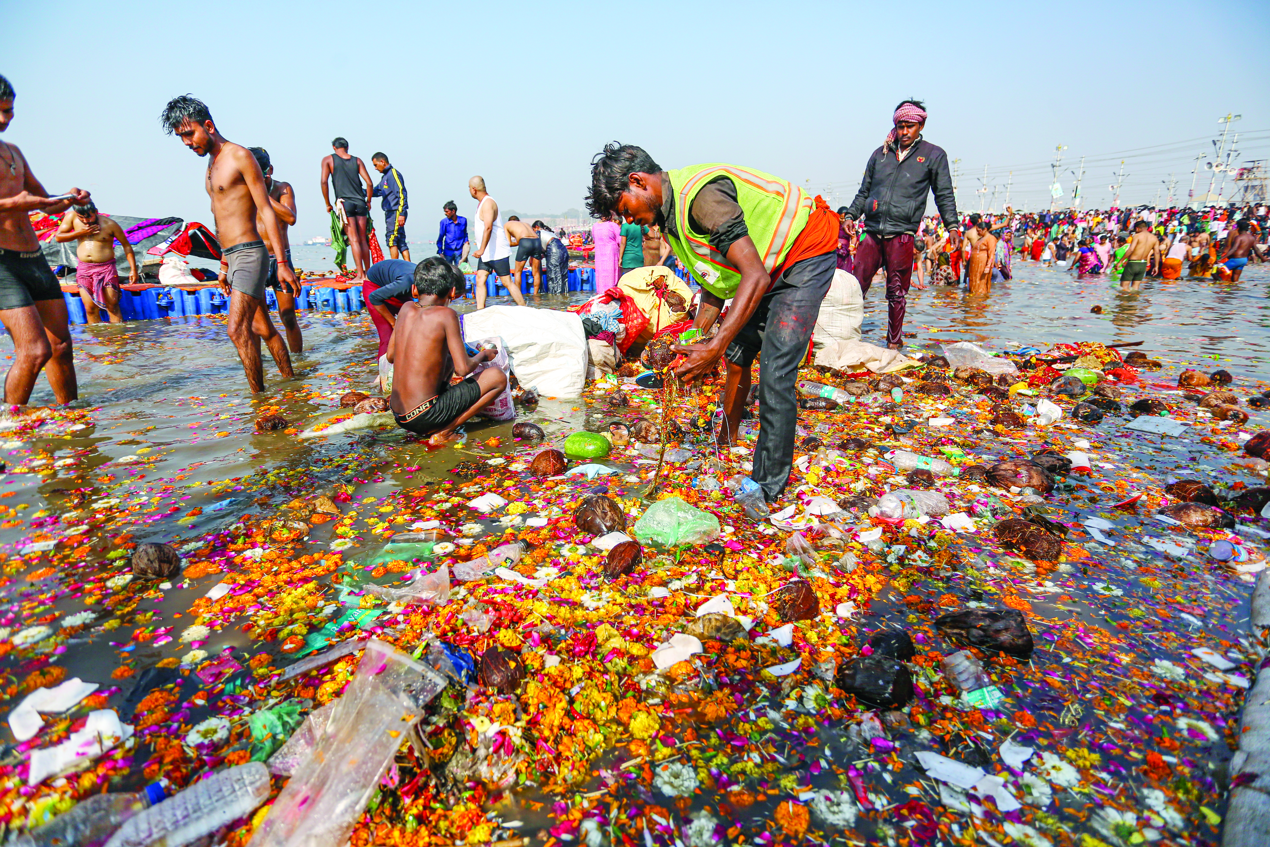 Ganga water at Sangam unsafe for bathing due to high BOD levels