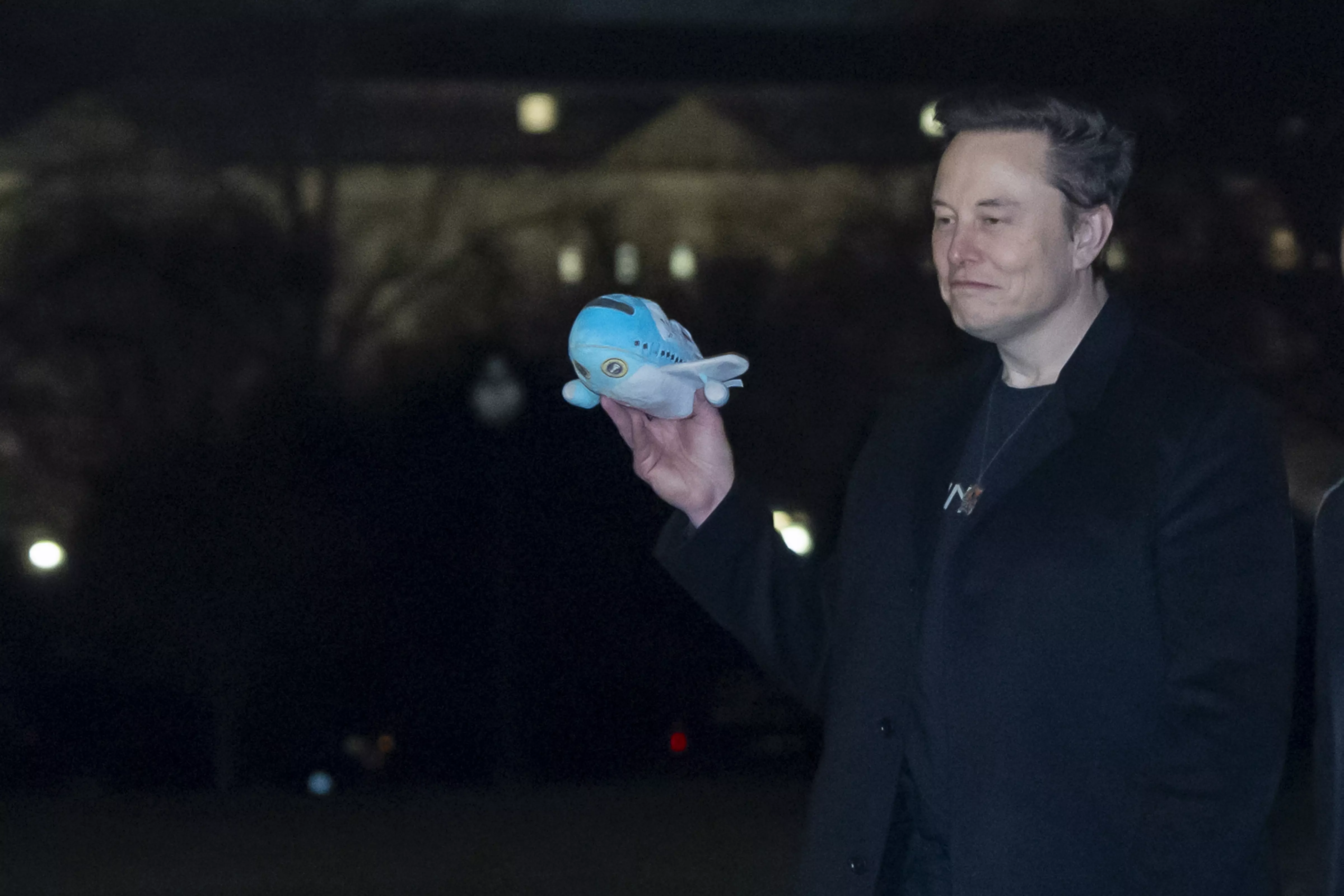 Musk gives all federal workers 48 hours to explain what they did last week