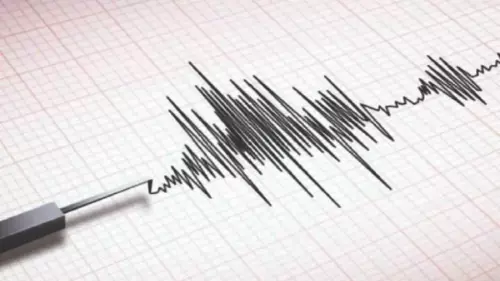 City wakes up to 5.1 magnitude quake; epicenter in Bay of Bengal