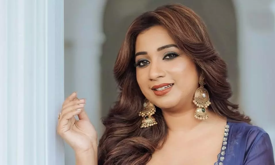 Shreya Ghoshal is embarrassed of her ‘raunchy’ song ‘Chikni Chameli’