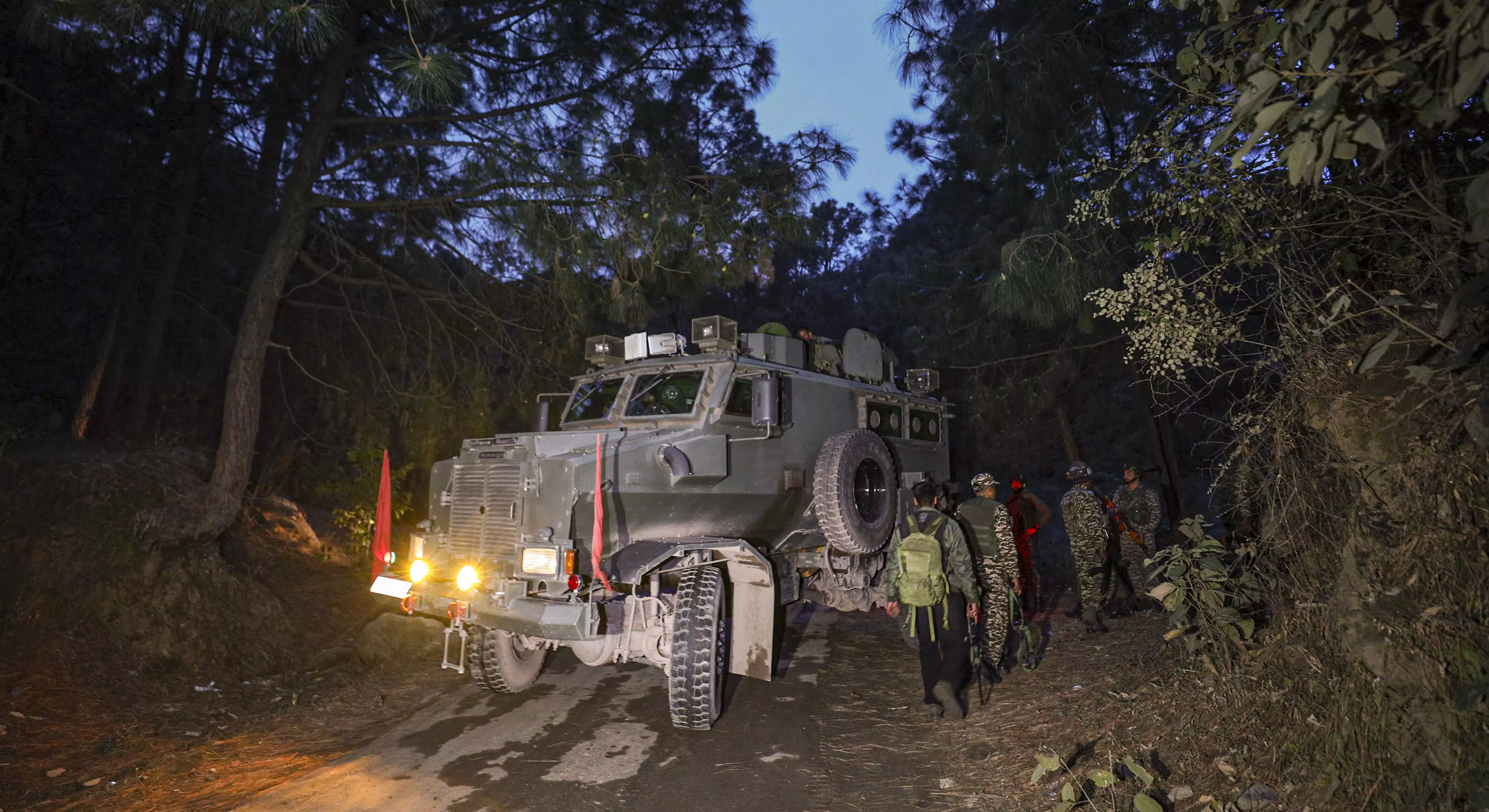 After firing on Army vehicle, anti-terrorist operation continues near LoC in J-K’s Rajouri