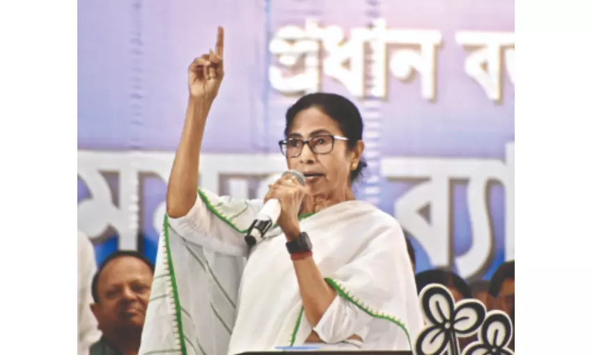 Mamata questions Central govt’s silence on ‘inhumane deportation’ of Indians from the US