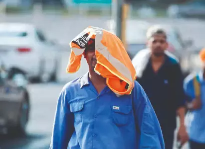 Delhi records its warmest February night in 74 years