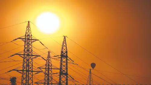 India prepared to meet peak   power demand this summer