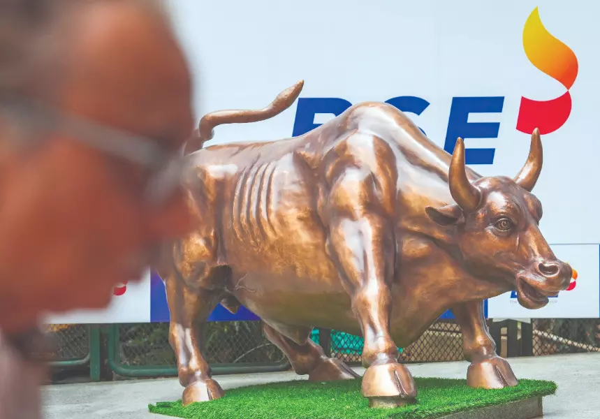 Tariff fears: Sensex sinks below 73,000