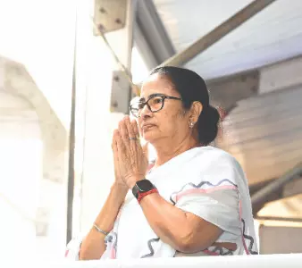 Mamata slated to travel to London on March 21