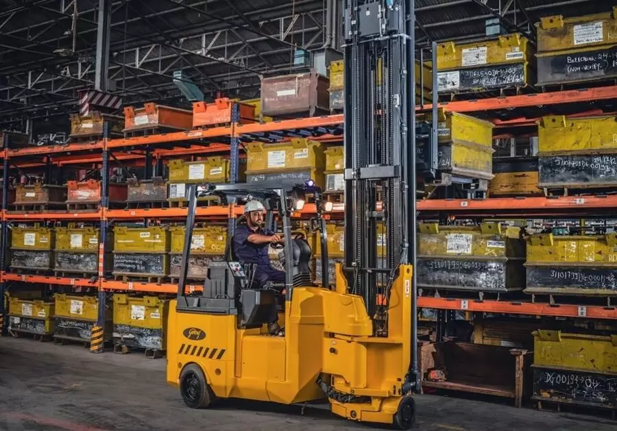 Why Godrej’s material handling equipment is the best choice for improving warehouse efficiency?