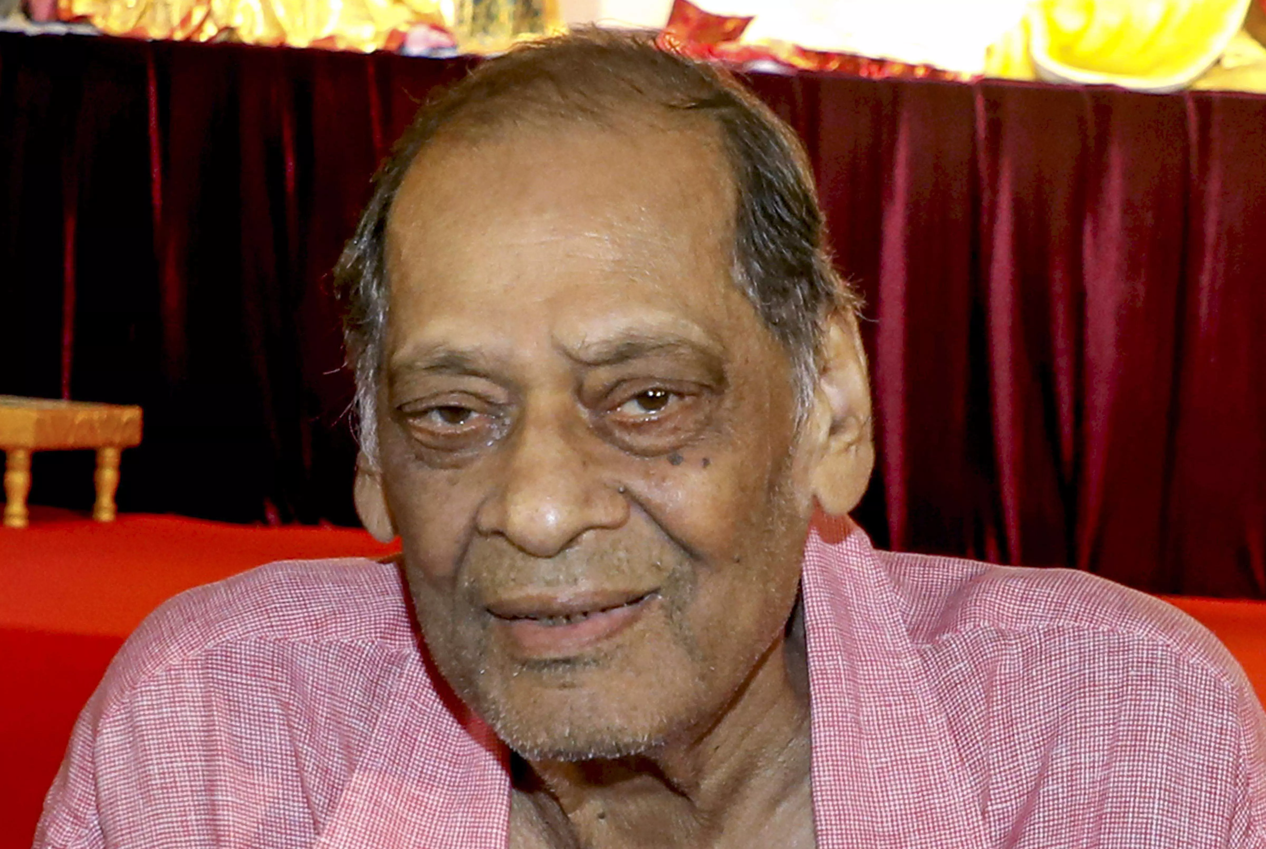 Veteran actor-filmmaker Deb Mukherjee passes away