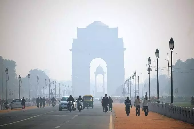 Delhis air dirtiest among Indian megacities by wide margin: CSE report