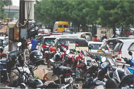 Delhi may ban petrol 2-wheeler registrations from August 2026