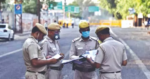 Police bust racket aiding B’deshi immigrants enter, settle illegally